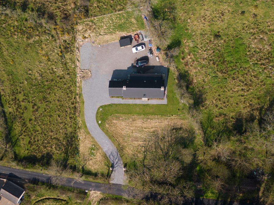 3 Knockennis Road