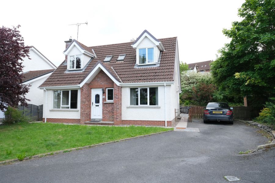 15 Friar's Way, enniskillen, BT74 5NR