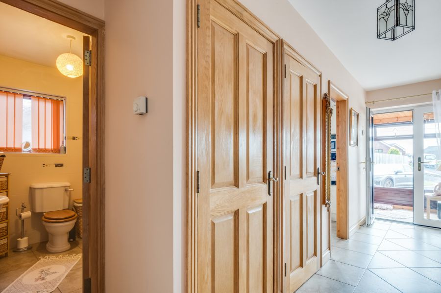 5 Meadow Lane