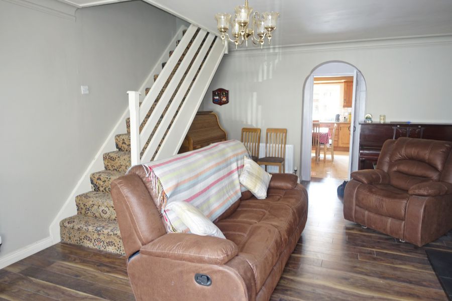 67a Mainstreet