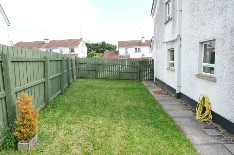 40 Rathview Park