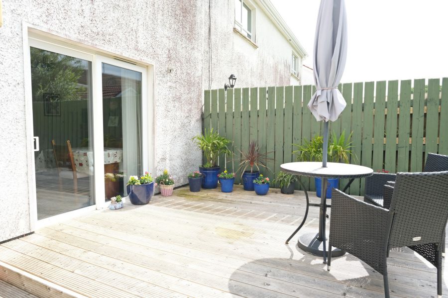 40 Rathview Park