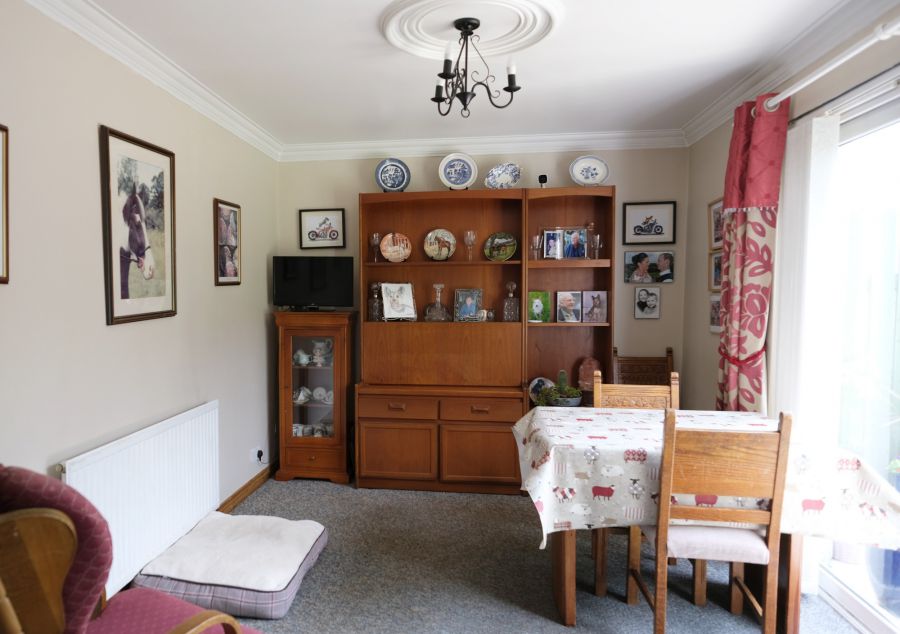 40 Rathview Park