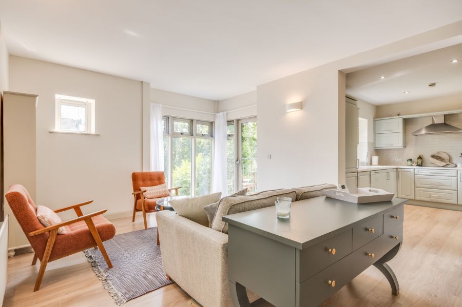 3 Laurel Grove