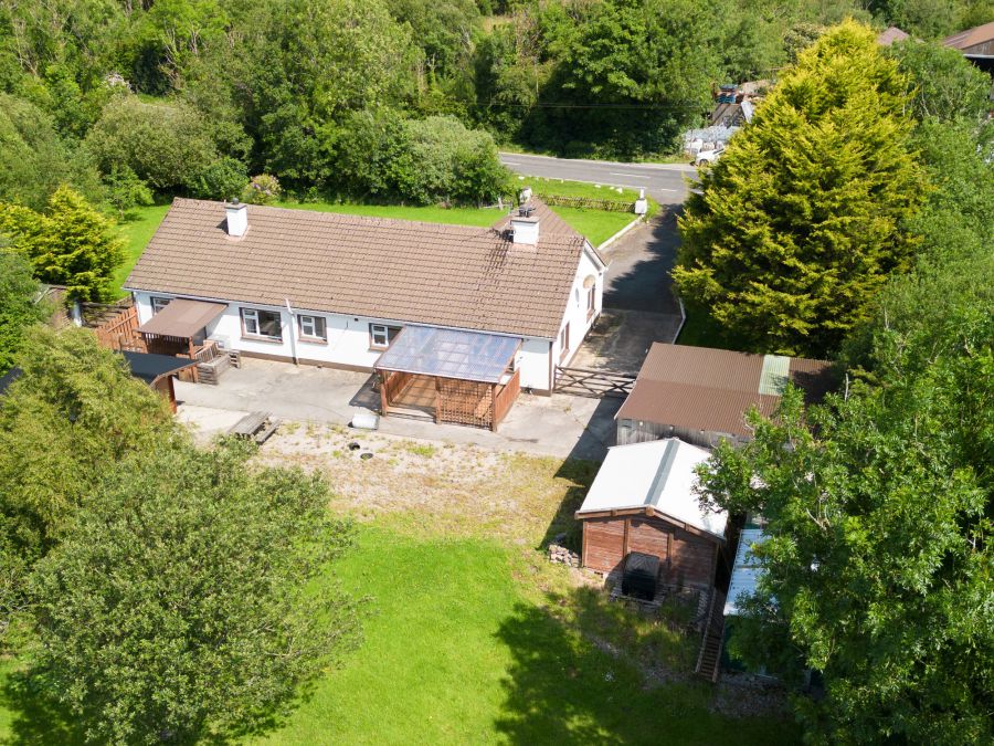 600 Loughshore Road