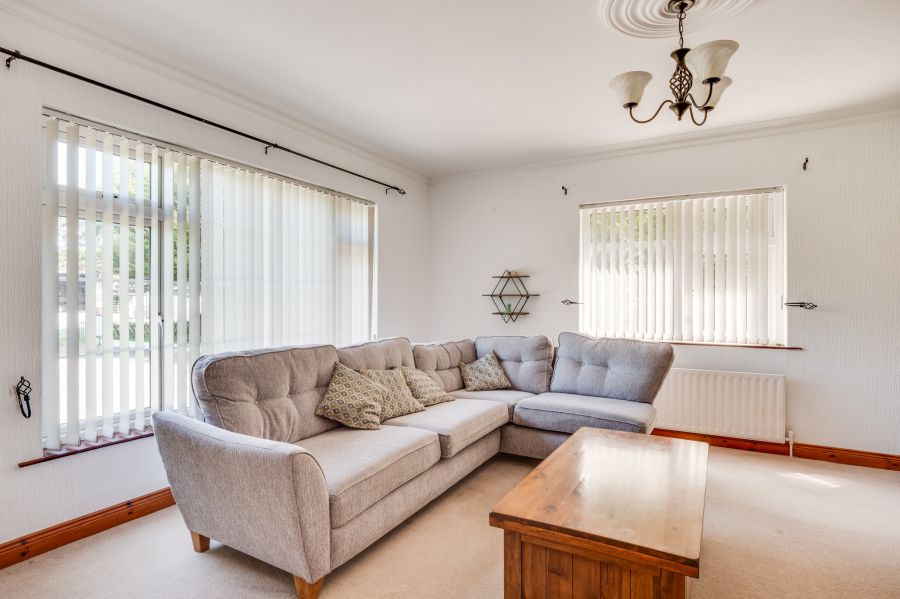 600 Loughshore Road