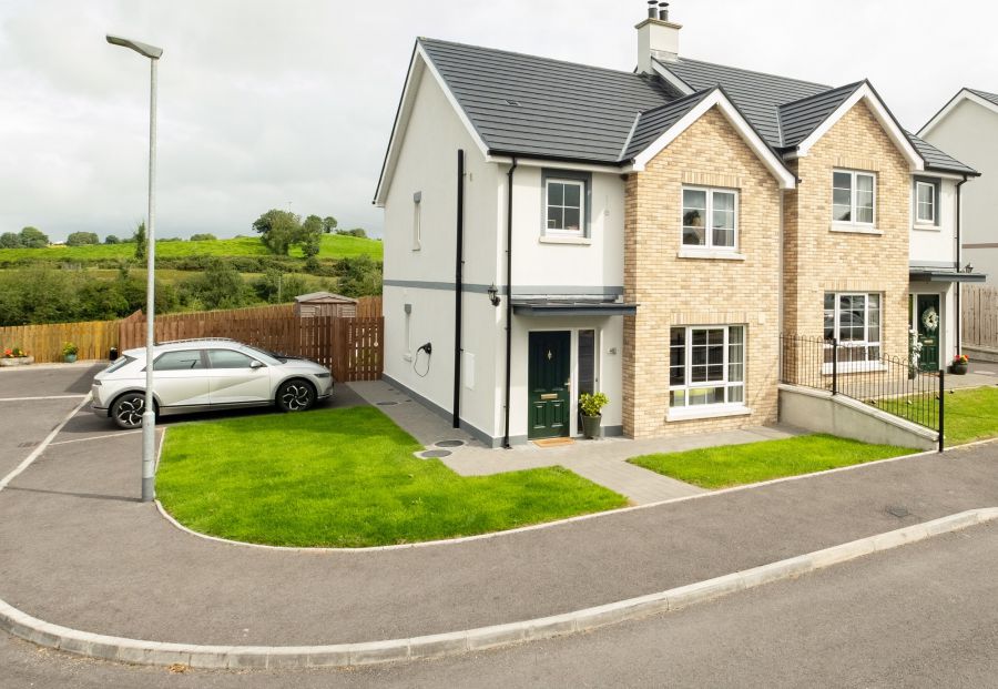 43 Bluebell Glade