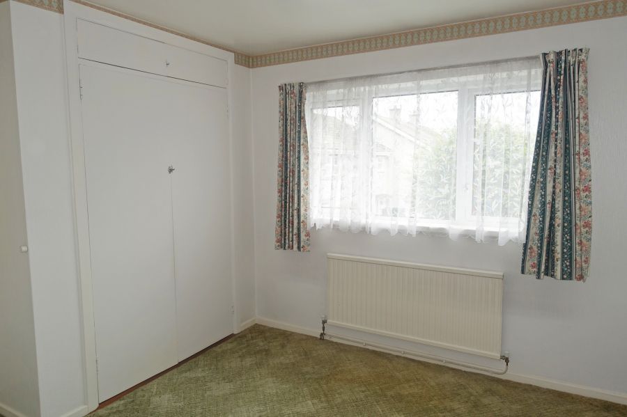 83 Hillview Park