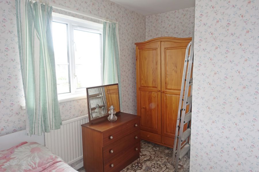 83 Hillview Park