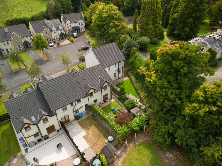 82 Silverhill Manor