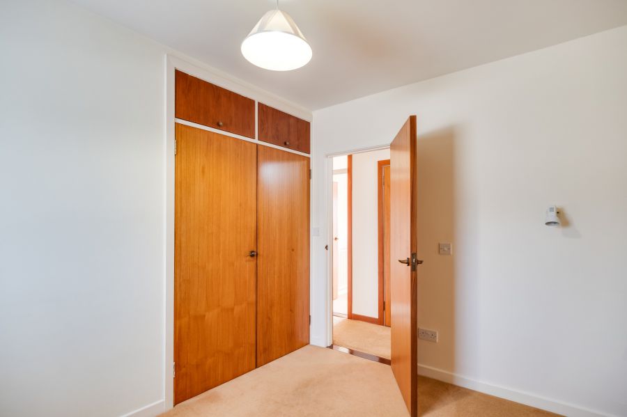 60 Colebrooke Road