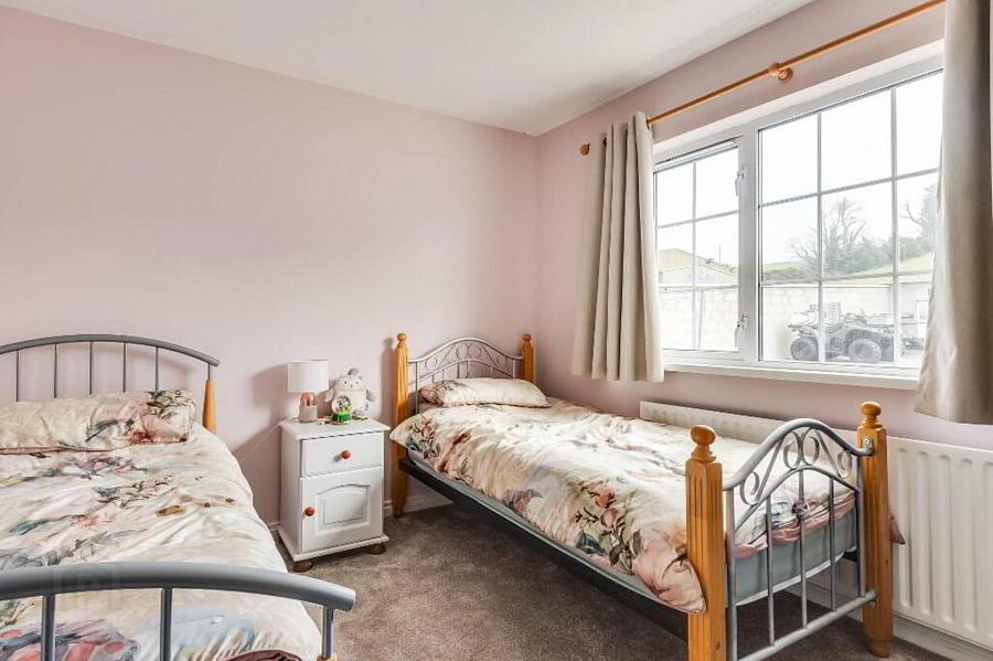 46 &    Cloghtate Road