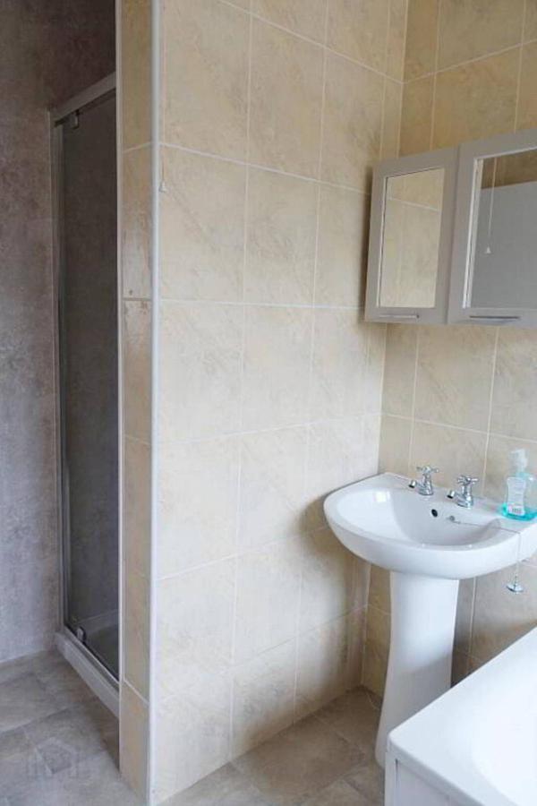 7B Rossorry Church Road