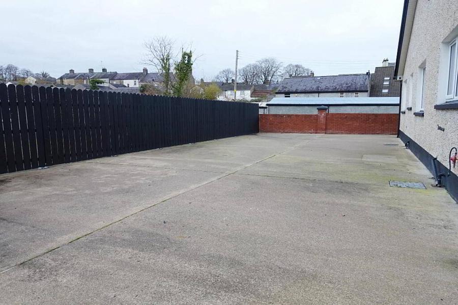 7B Rossorry Church Road