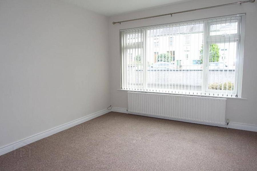 7B Rossorry Church Road