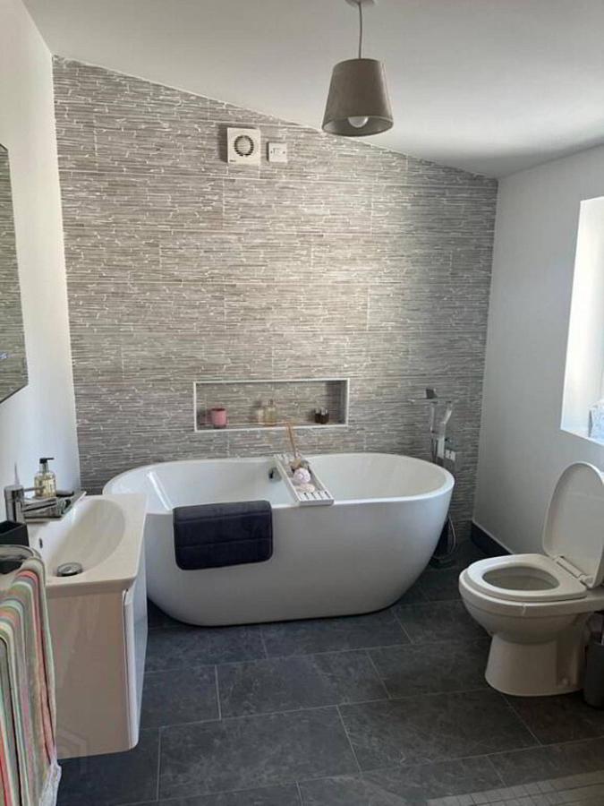 Detached House Smyth Leslie & Co