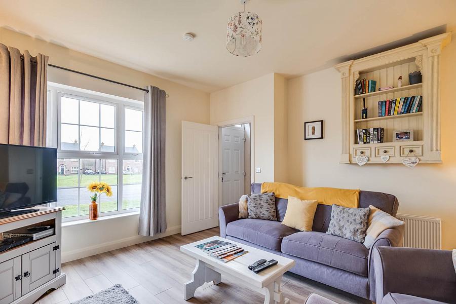 33 Cherrymount Green