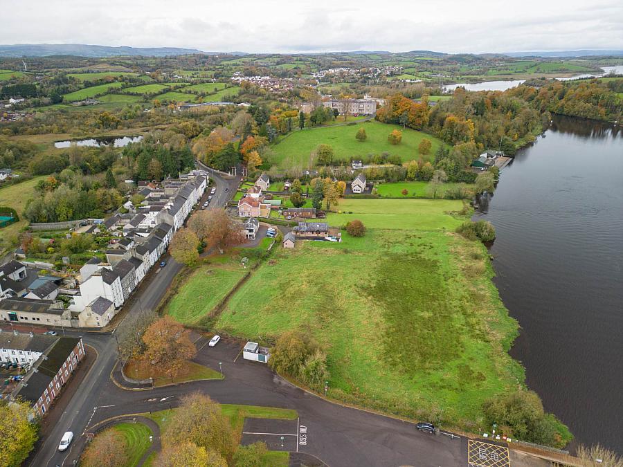 Willoughby Lodge & Land Willoughby Place