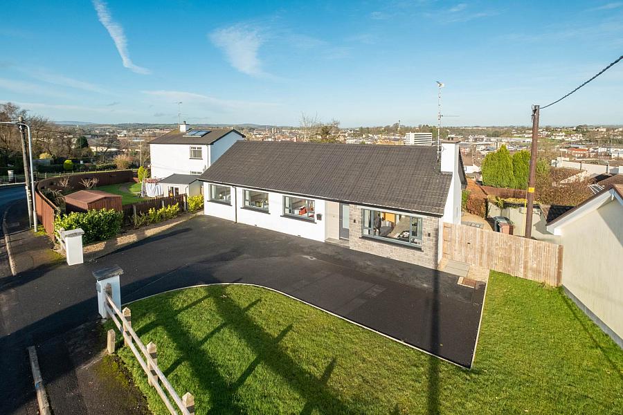 4 Crest Road, Enniskillen, BT74 6JJ