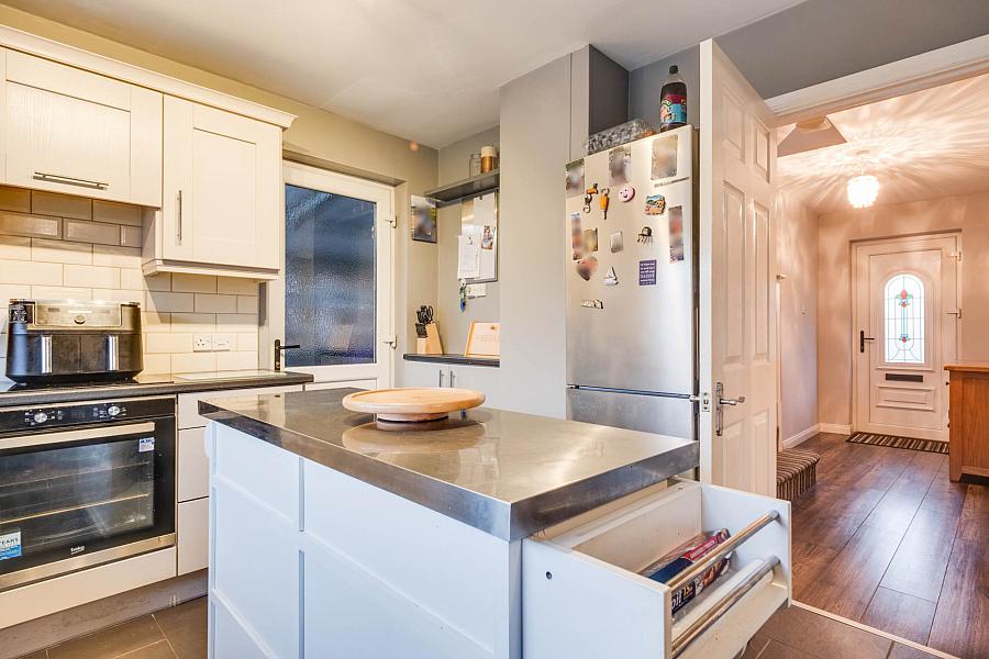 25 College Park Lane