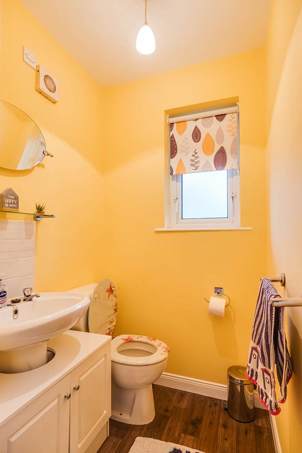 25 College Park Lane