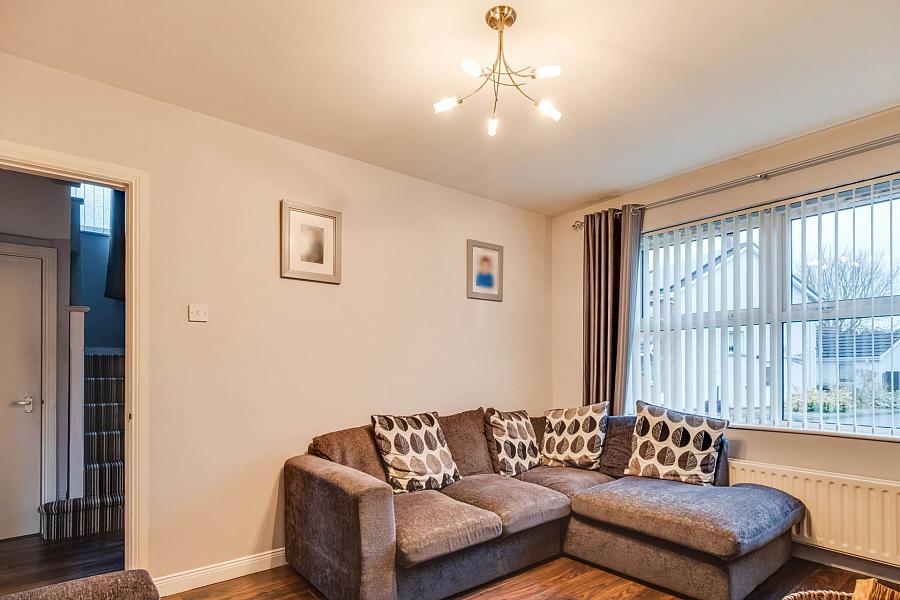 25 College Park Lane