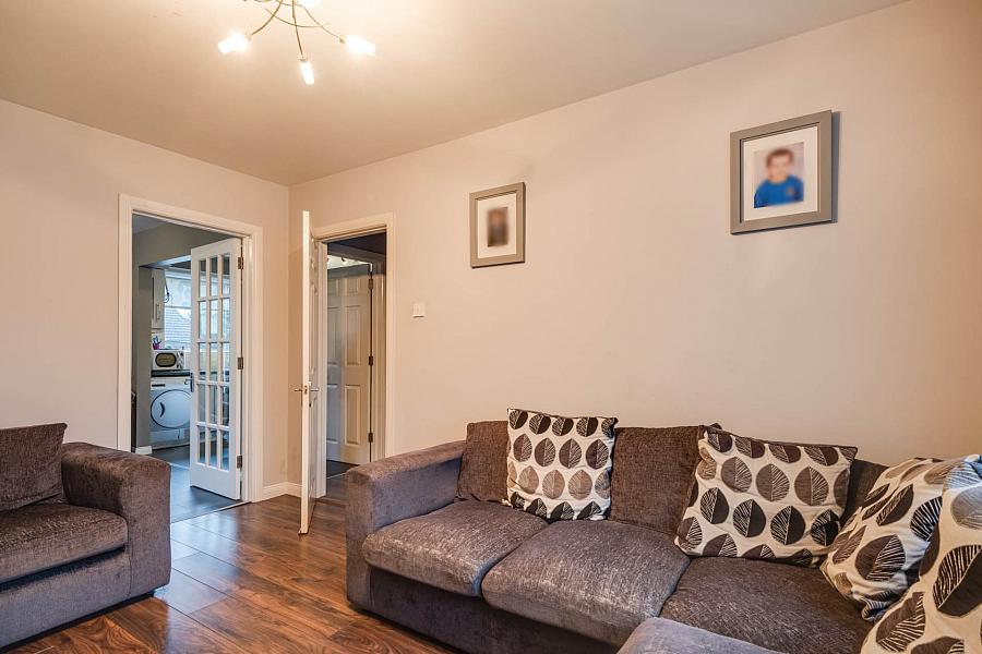 25 College Park Lane