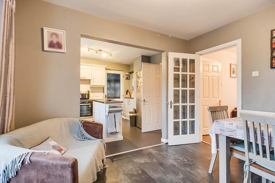 25 College Park Lane