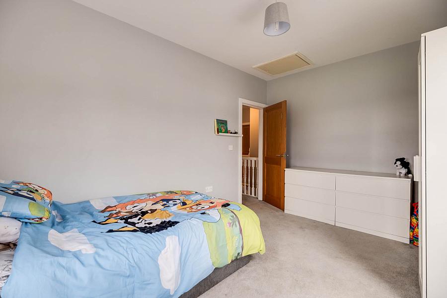 102 Silverhill Manor