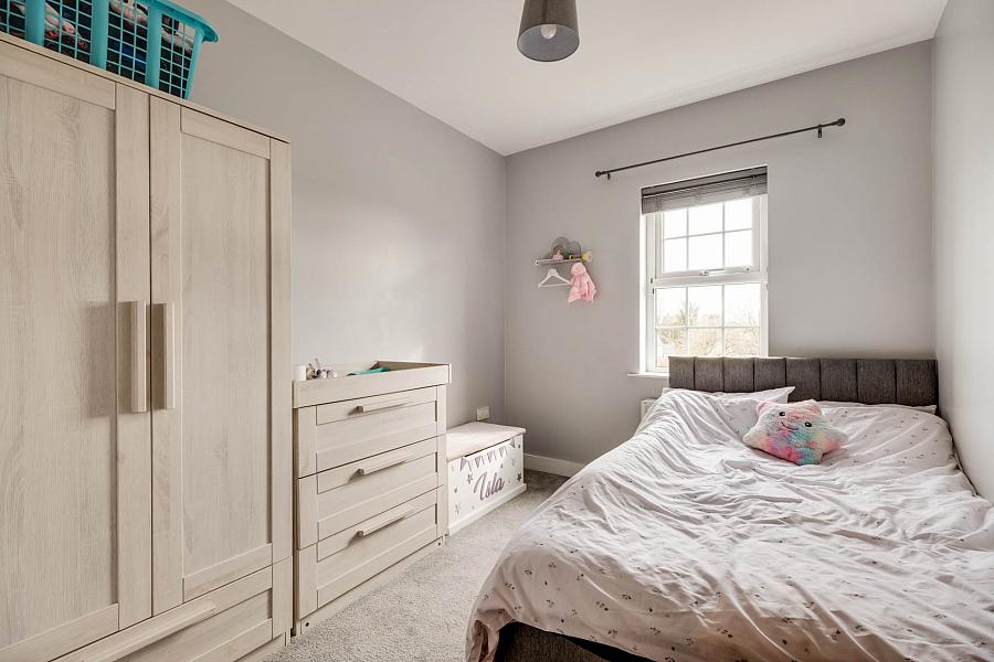 102 Silverhill Manor