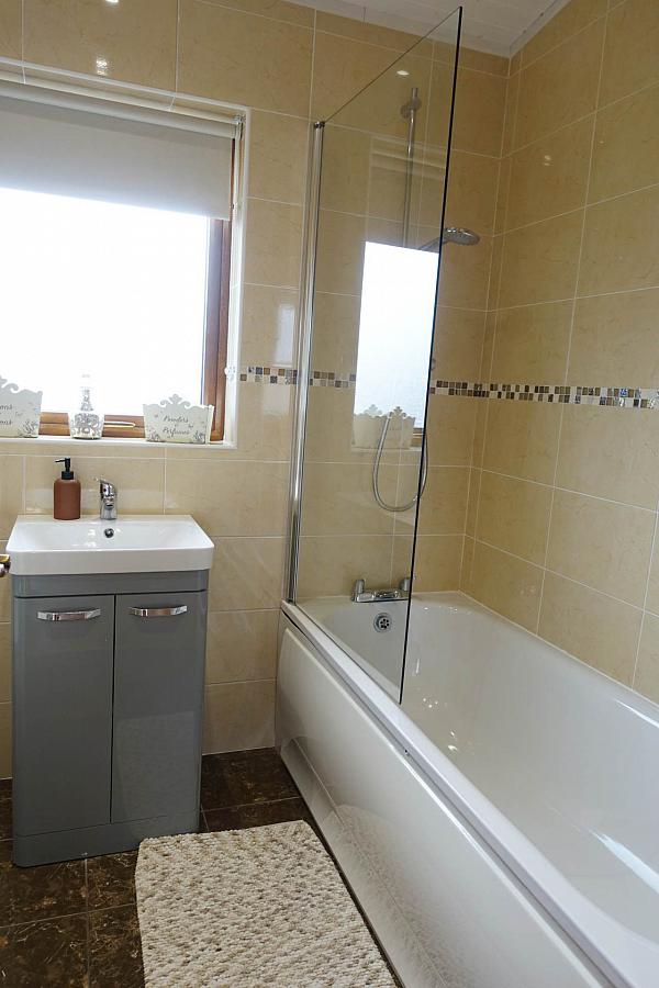 B   Drumhoney Holiday Park