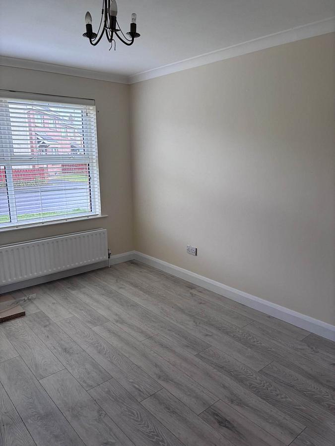 16 College Park Lane