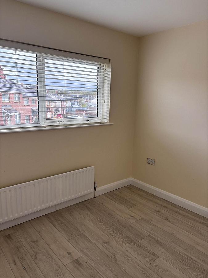 16 College Park Lane