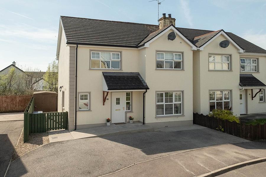 10 Railway Park, Maguiresbridge, BT94 4LS