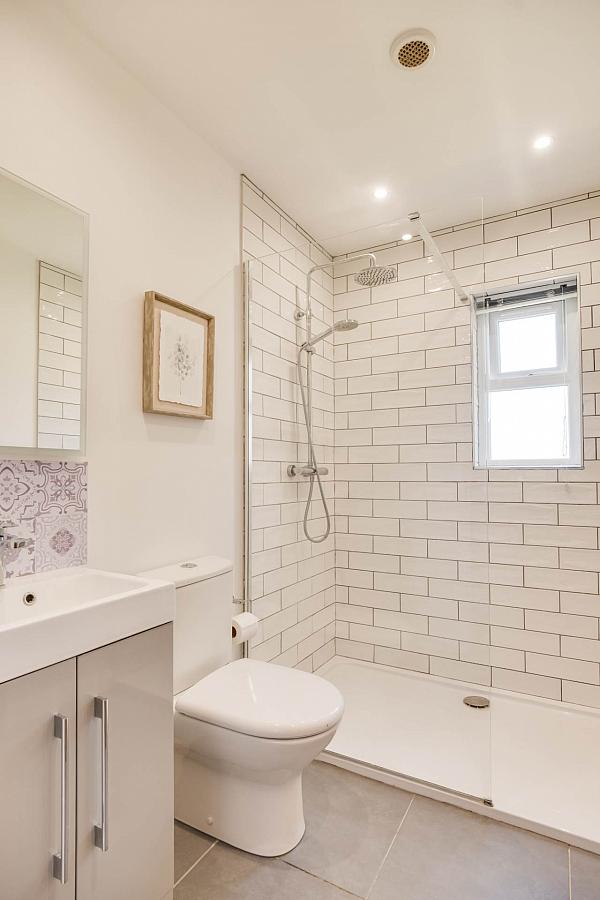 10 Drumclay Park North