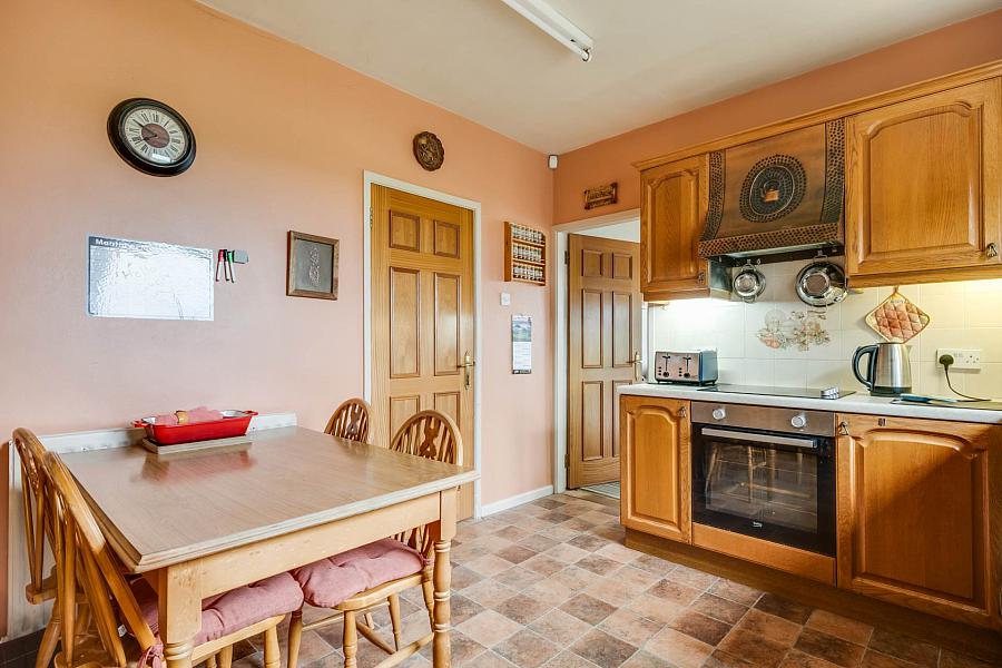 49 Crevinish Road