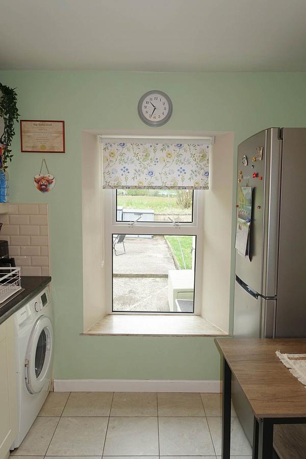 9 Knockmore Road