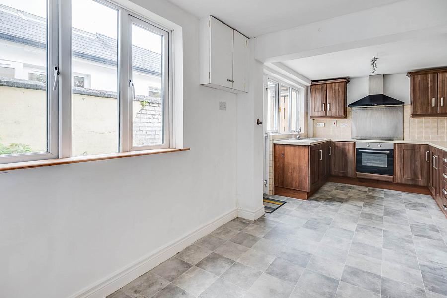 38 Forthill Road