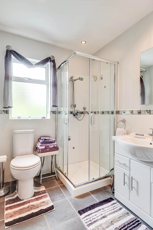 36 Castlebalfour Road
