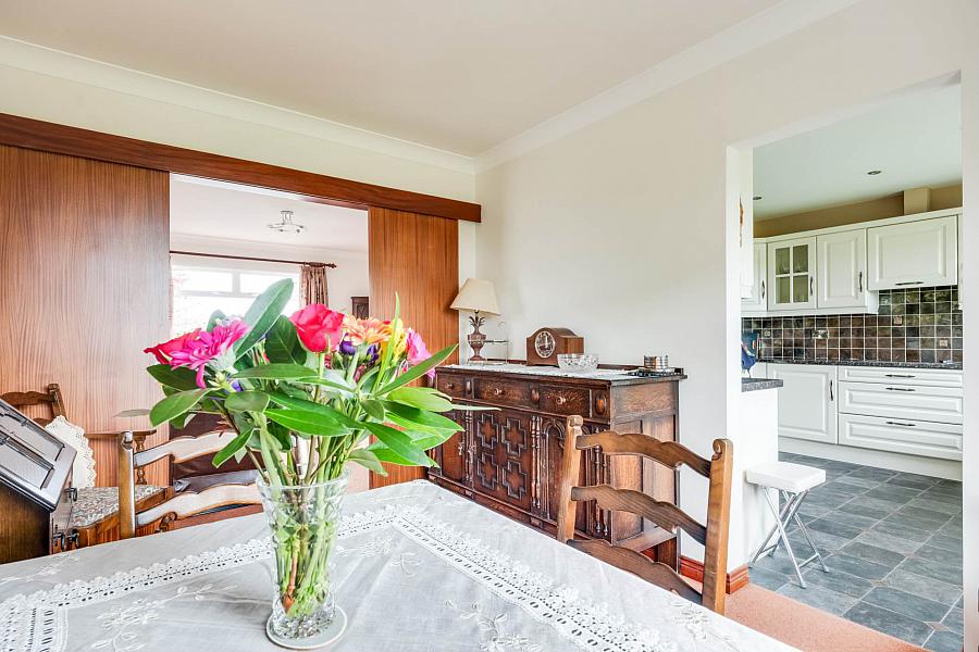 36 Castlebalfour Road