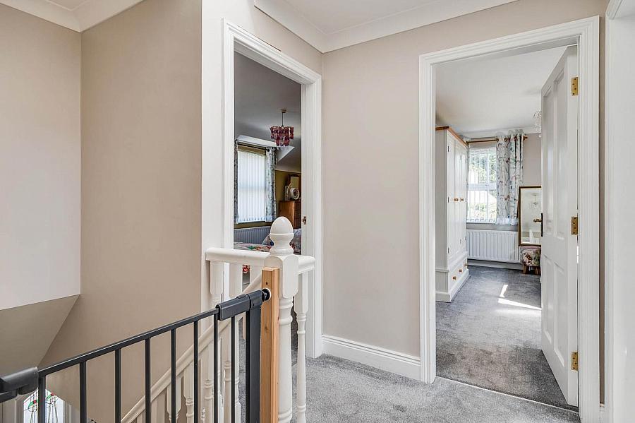 4 Crott Road