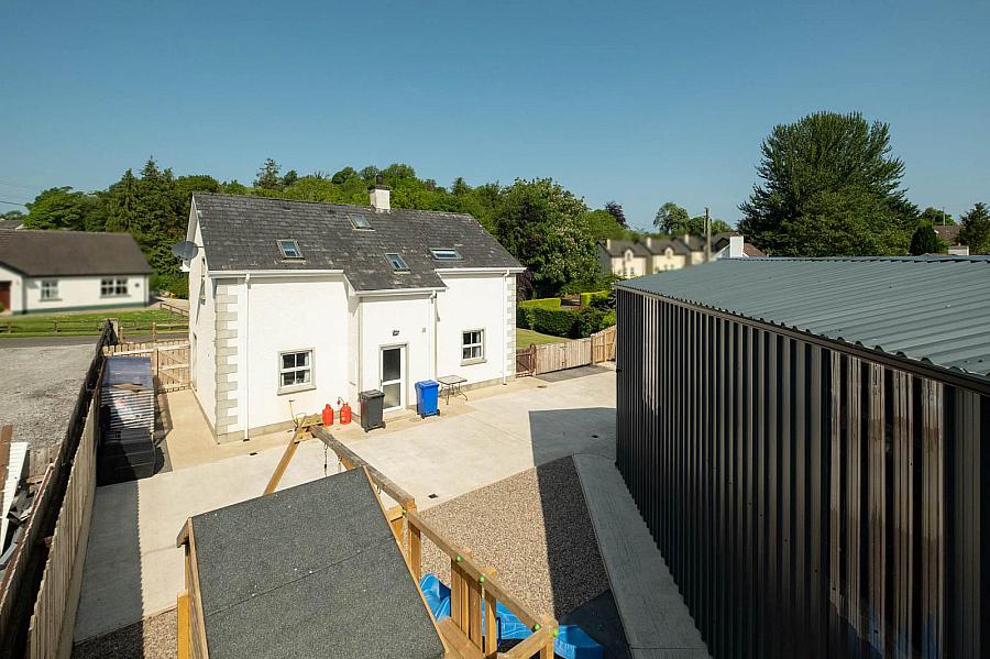 4 Crott Road