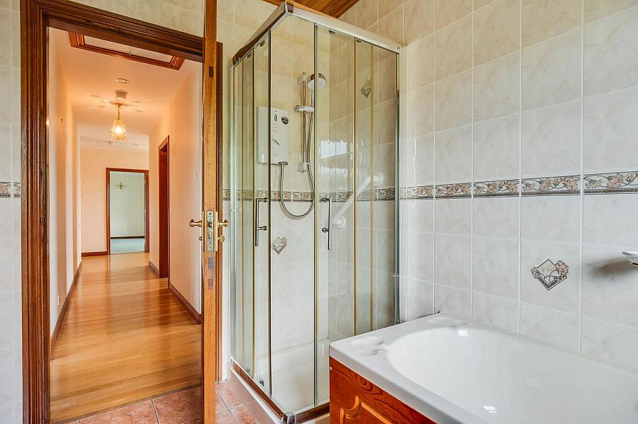 41 Rathview Park
