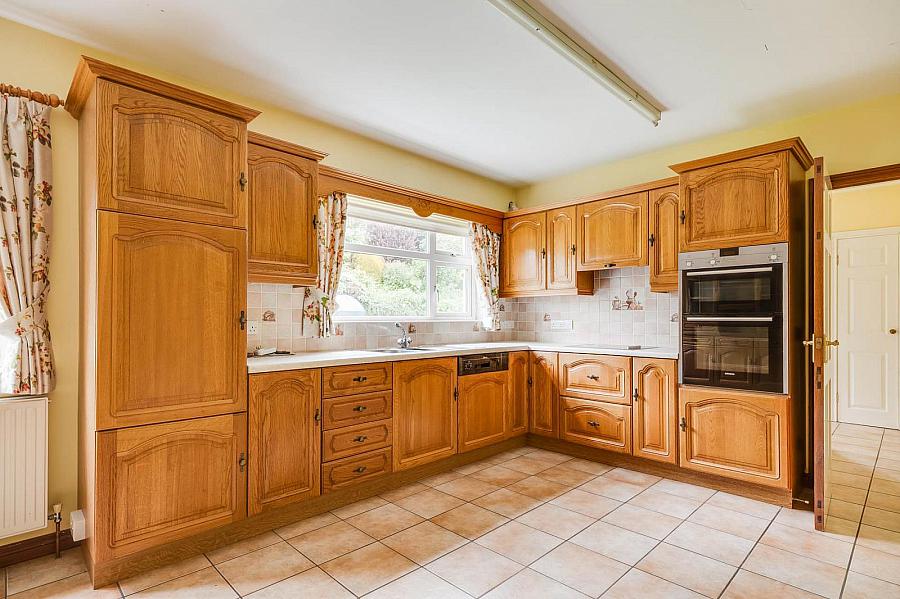 41 Rathview Park