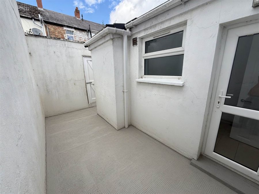 24 Wayland Street
