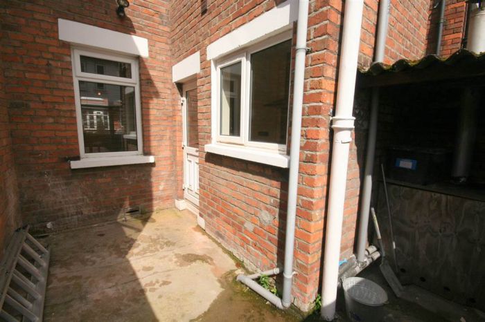 4 Willowholme Drive