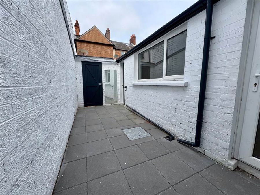 25 Oberon Street