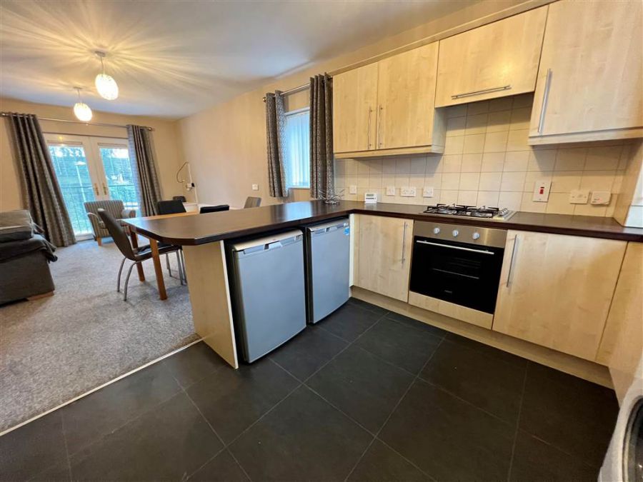 Barrett House, 13 Maldon Court