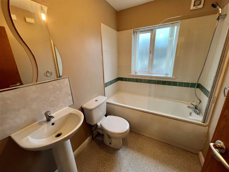 Barrett House, 13 Maldon Court
