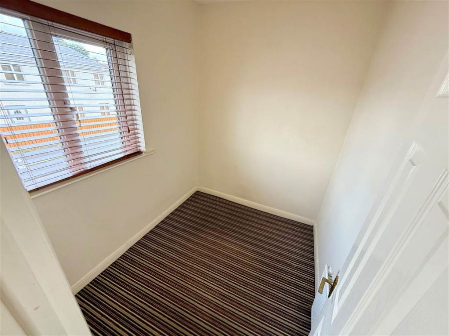 1 Chesham Park